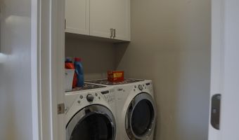 1000 E Canyon Dr, Big Water, UT 84741