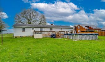 15390 Cenfield St NE, Alliance, OH 44601