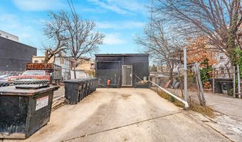 827 KENNEDY St NW, Washington, DC 20011