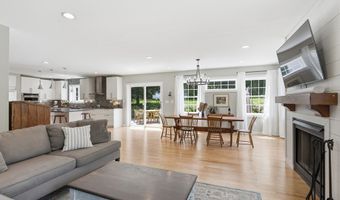 57 Berlin Rd, Bolton, MA 01740