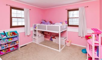 610 5th Ave, Altoona, IA 50009