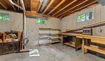 3505 Holly Ridge Dr, Cincinnati, OH 45255