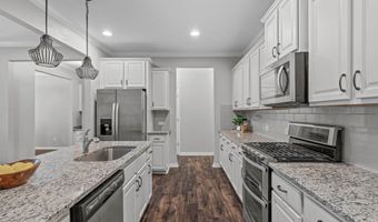 605 Metro Sta, Apex, NC 27502