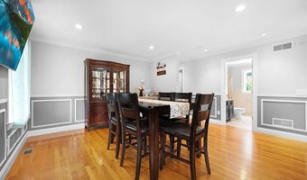 489 Main St, Acushnet, MA 02743