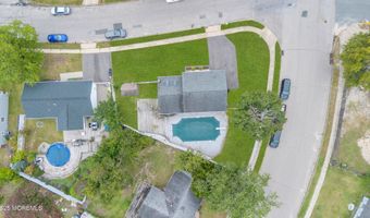 41 Deck St, Barnegat, NJ 08005