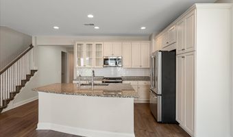 118 VICEROY Way, Lake Frederick, VA 22630