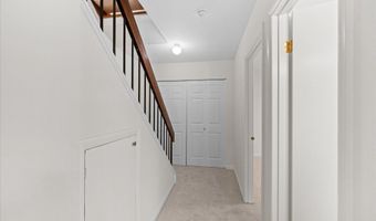 4619 MAYHUNT Ct, Alexandria, VA 22312