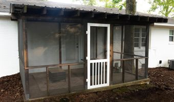 808 12th Ave NW, Arab, AL 35016