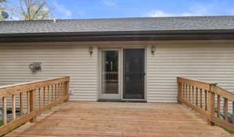 440 BEVERLY Dr, Amherst, WI 54406