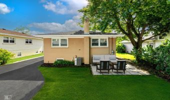 1166 S Highland Ave, Arlington Heights, IL 60005