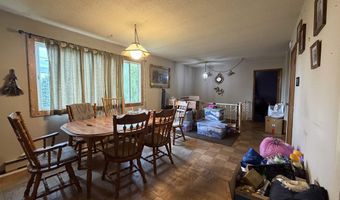 7 Meadow Wood Dr, Barre, VT 05654