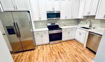 100 W LEXINGTON St 406, Baltimore, MD 21201