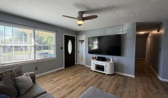 102 Cypress St, Bardstown, KY 40004