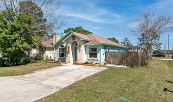 95 W 13TH St, Atlantic Beach, FL 32233