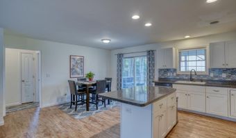 51 LULU Ln, Dover, DE 19901