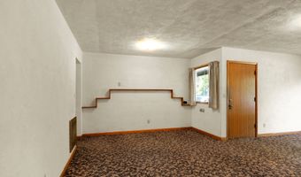 1331 G St, Springfield, OR 97477