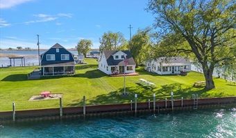 8395 N Channel Bas, Algonac, MI 48001