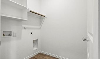 3623 Honey Daisy Dr, Crandall, TX 75114