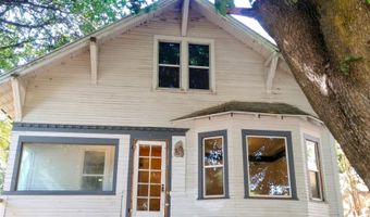 215 N H St, Albion, WA 99163