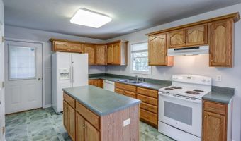 173 Pine Tag Ln, Appomattox, VA 24522