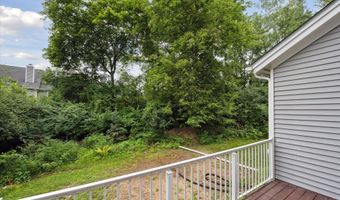 4274 Hillside Dr, Ann Arbor, MI 48105