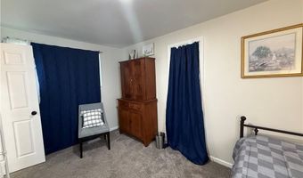 1017 N 10th St, Atchison, KS 66002