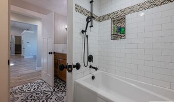 1261 N Trappers Rdg, Ammon, ID 83401