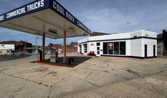 224 E Madison Ave, Athens, TN 37303