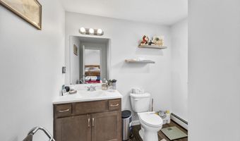 45 Chestnut St, Athol, MA 01331
