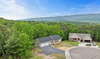 201 CREEK VALLEY Dr, Basye, VA 22810