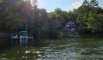 Shoreline Road 107, Badin Lake, NC 28127