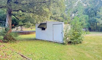 410 W Calhoun St, Bruce, MS 38915