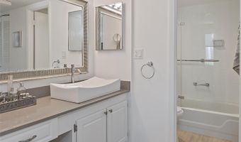 20301 W Country Club Dr 728, Aventura, FL 33180