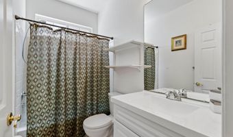 170 Sylvan Lake Blvd, Bayville, NJ 08721