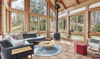 65 Moose Mountain Rd, Brookfield, NH 03872