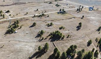 10201 Packsaddle Rd, Cascade, ID 83611