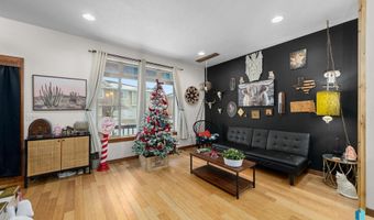 305 S Spring Pl, Brandon, SD 57005