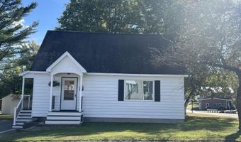 37 Pine Island Ave, Berlin, NH 03570