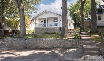 18 Oteen Park Pl, Asheville, NC 28805