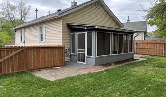 2918 Hillcrest Ave, Alton, IL 62002