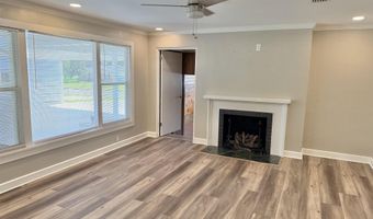 199 W Oak St, Atmore, AL 36502