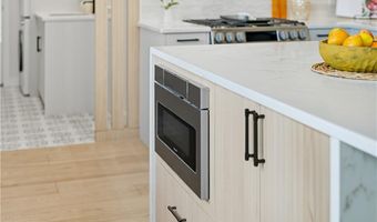 27 SOAR Way, Newport, RI 02840