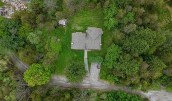 3 Lew May Dr, Andover, NJ 07860