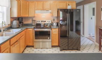 20 Searsmont Rd, Appleton, ME 04862