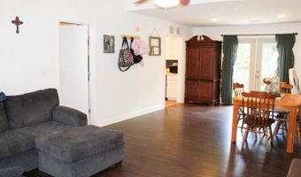 1845 Mayfair Ln, Alexander City, AL 35010