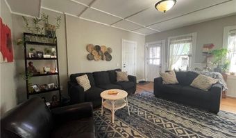 3 Bay View Ave 6, Bristol, RI 02809