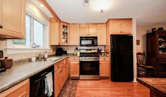 135 Amherst St #29, Amherst, NH 03031