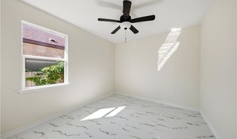 142 S 11th St, Aransas Pass, TX 78336