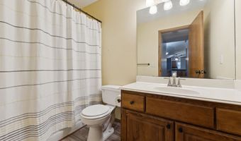 4303 N Msn, Bel Aire, KS 67226