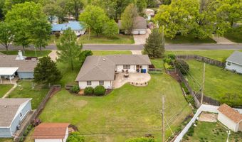 1610 N Park Ln, Augusta, KS 67010